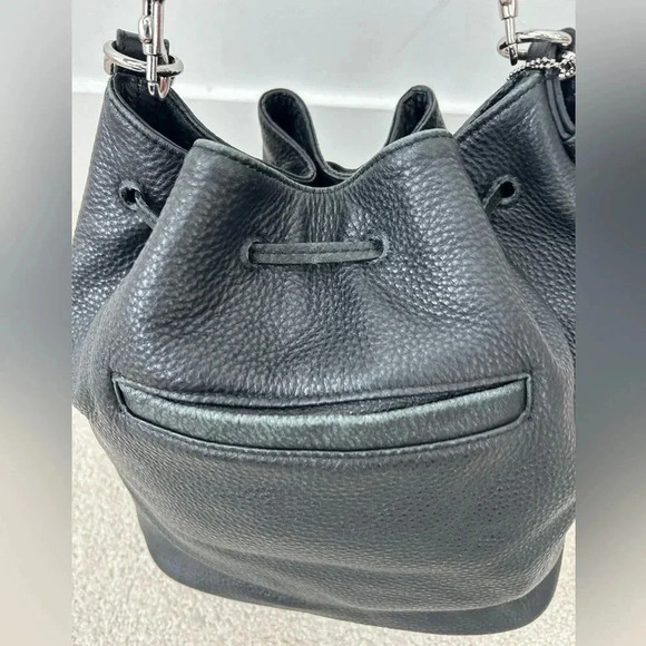 Danier soft leather bucket bag - Picture 7 of 14